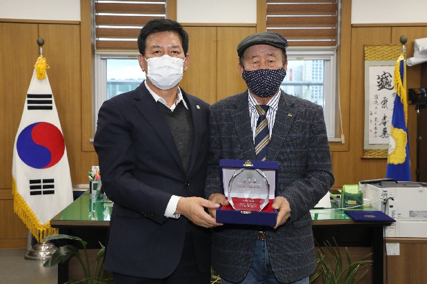 대왕암공원지킴이회 표창패 수여