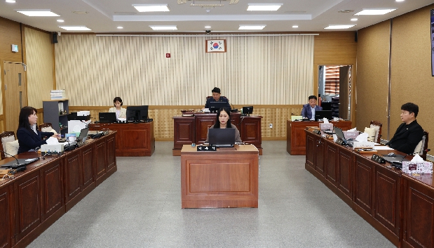 제218회 임시회 폐회중 의회운영위원회 