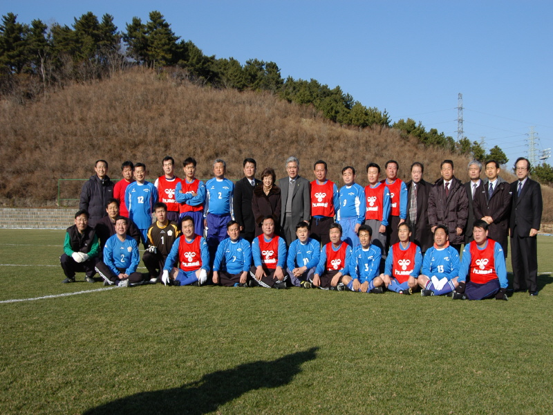 시의회와 친선축구대회-서부구장(2005-01-06)