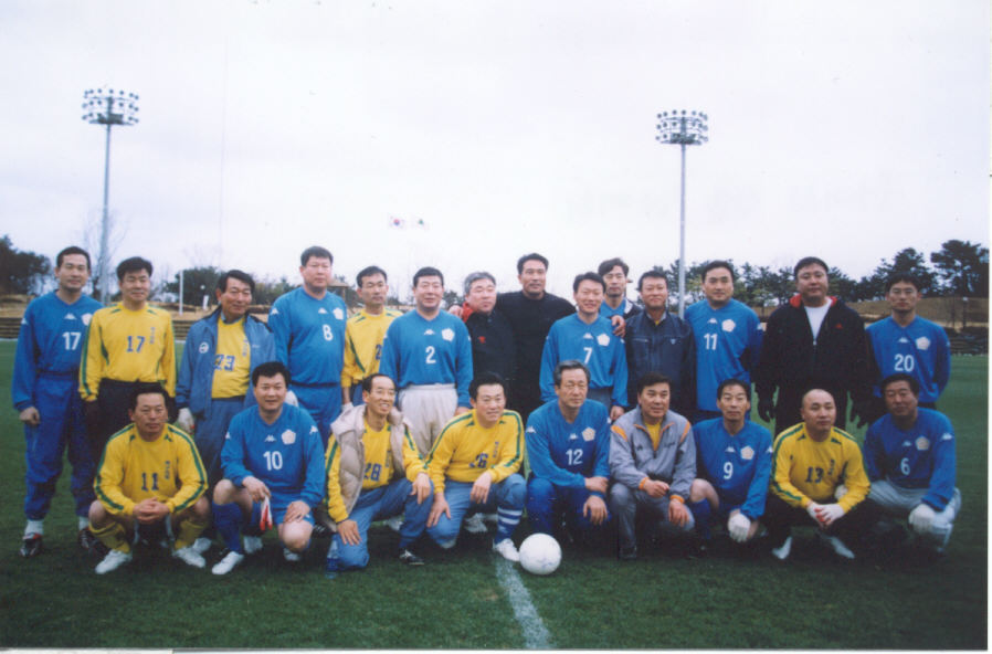 북구의회와 친선축구대회-미포구장(2004-01-16)