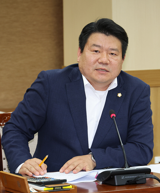 울산광역시 동구의회 강동효 사진