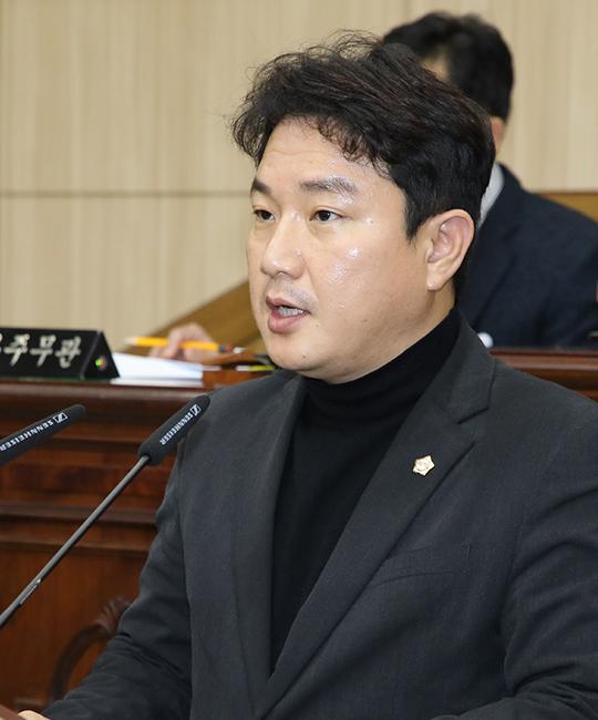 임채윤
