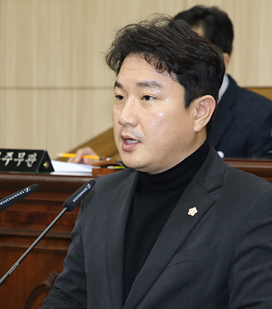 임채윤